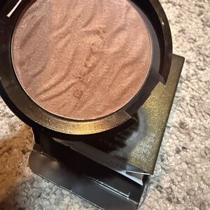 BECCA Sunlit Bronzer - Bronzed Bondi